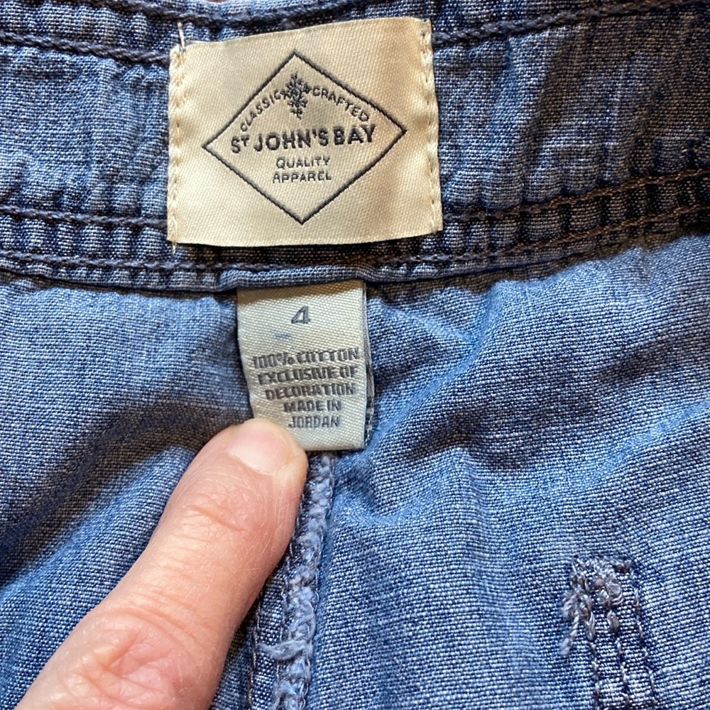 Women’s Bermuda Shorts by St. John’s Bay Brand.  EUC! - Picture 7 of 15
